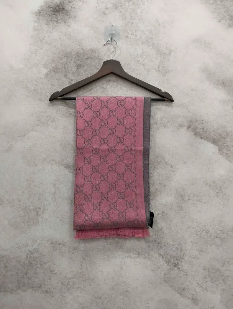Gucci Gucci Gray and pink wool scarf Size ONE SIZE - 1 Thumbnail