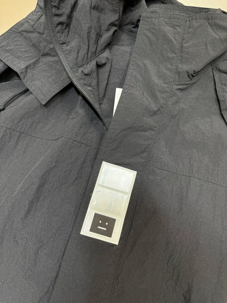 Acne Studios acne studios Black sunscreen jacket 2504-Nextarrow Size US M / EU 48-50 / 2 - 5 Thumbnail
