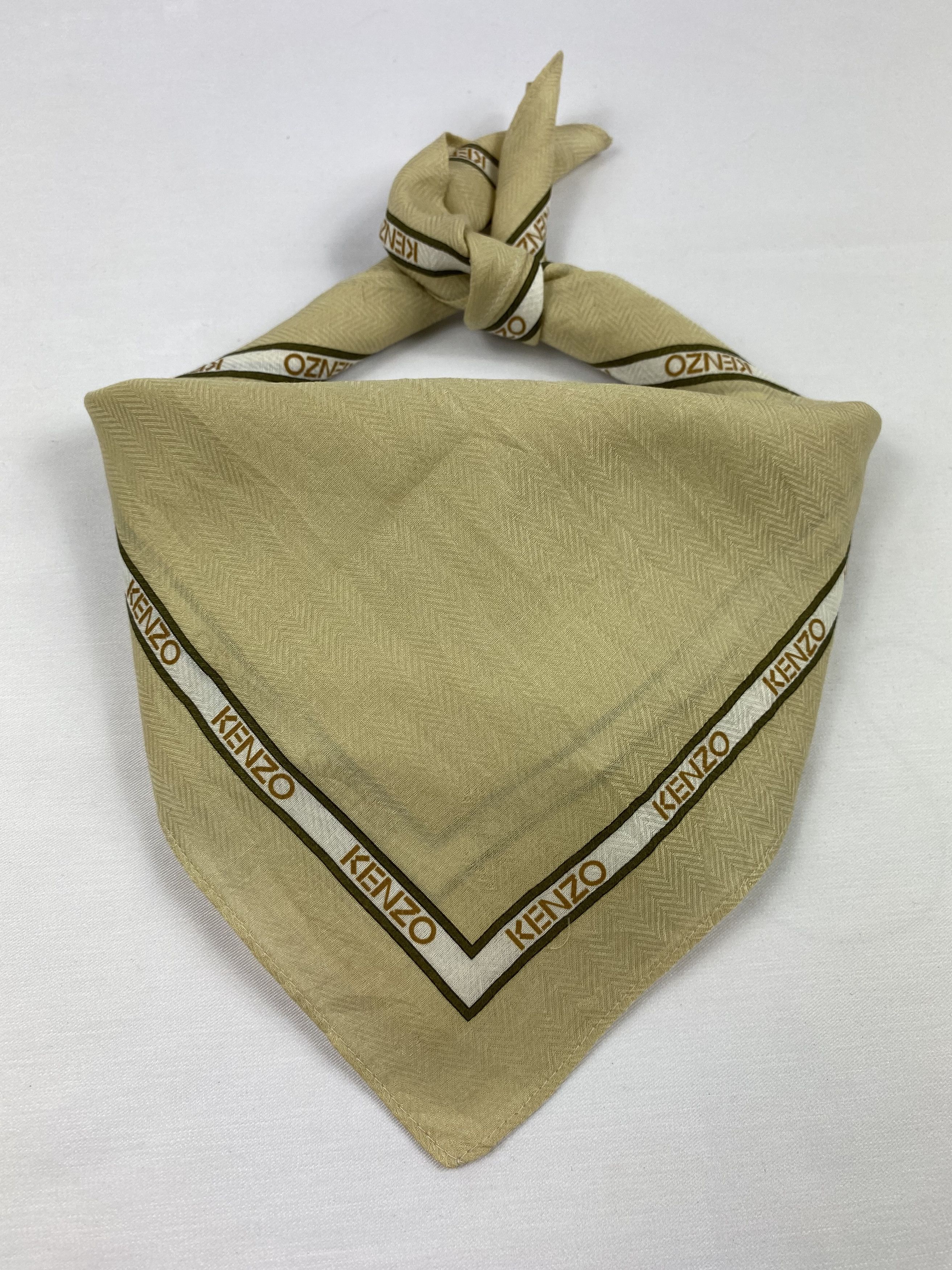 Kenzo × Vintage Kenzo Bandana / Handkerchief / Neckerchief Size ONE SIZE - 1 Thumbnail