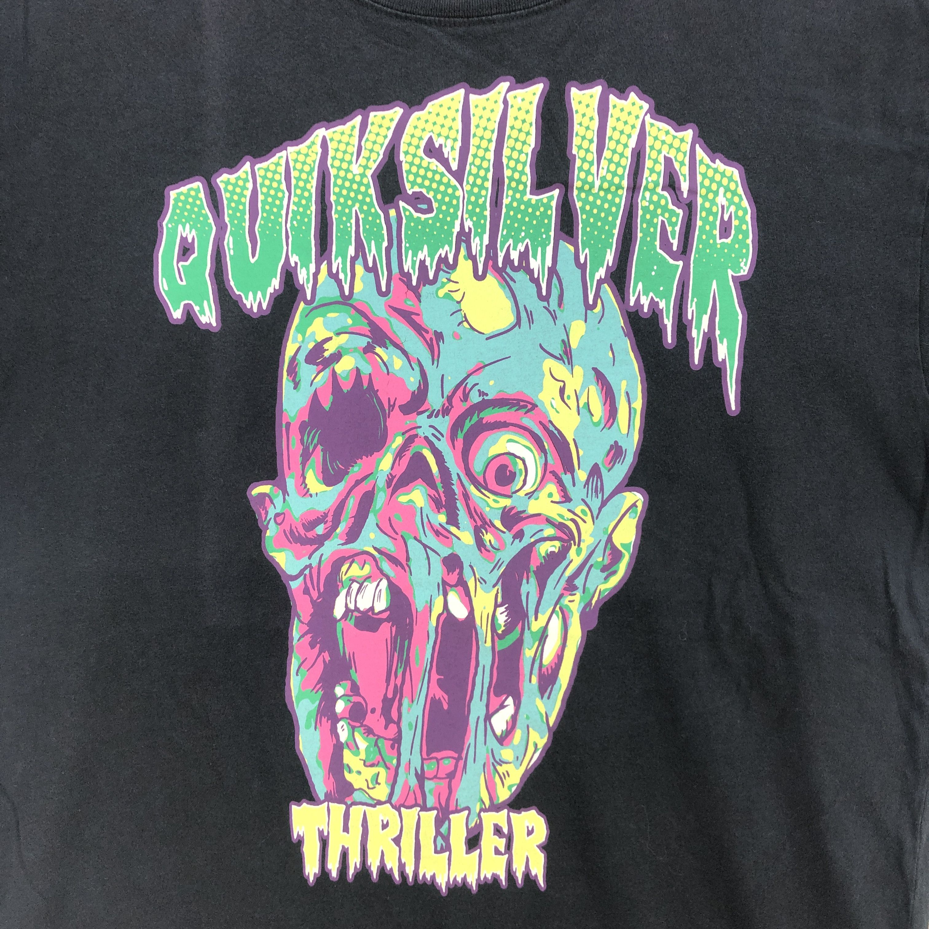 Quiksilver Vintage Y2K Quiksilver Tshirt Frankenstein Thriller Surf Tee Size US S / EU 44-46 / 1 - 3 Thumbnail