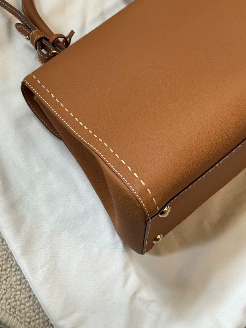 Loewe loewe Caramel exterior stitching medium 28 cross-body bag 2 Size ONE SIZE - 6 Thumbnail