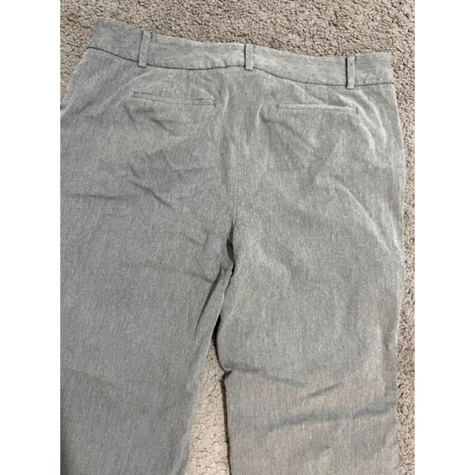Talbots VINTAGE Talbots The Weekend Chino Pants 16P Gray Cropped Hemmed Flat Front Pants Womens Petite 21in Inseam Size 38" / US 16 / IT 52 - 4 Thumbnail
