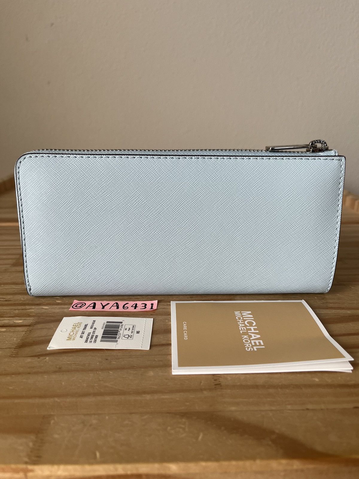 Michael Kors Michael Kors Wallet Size ONE SIZE - 2 Thumbnail
