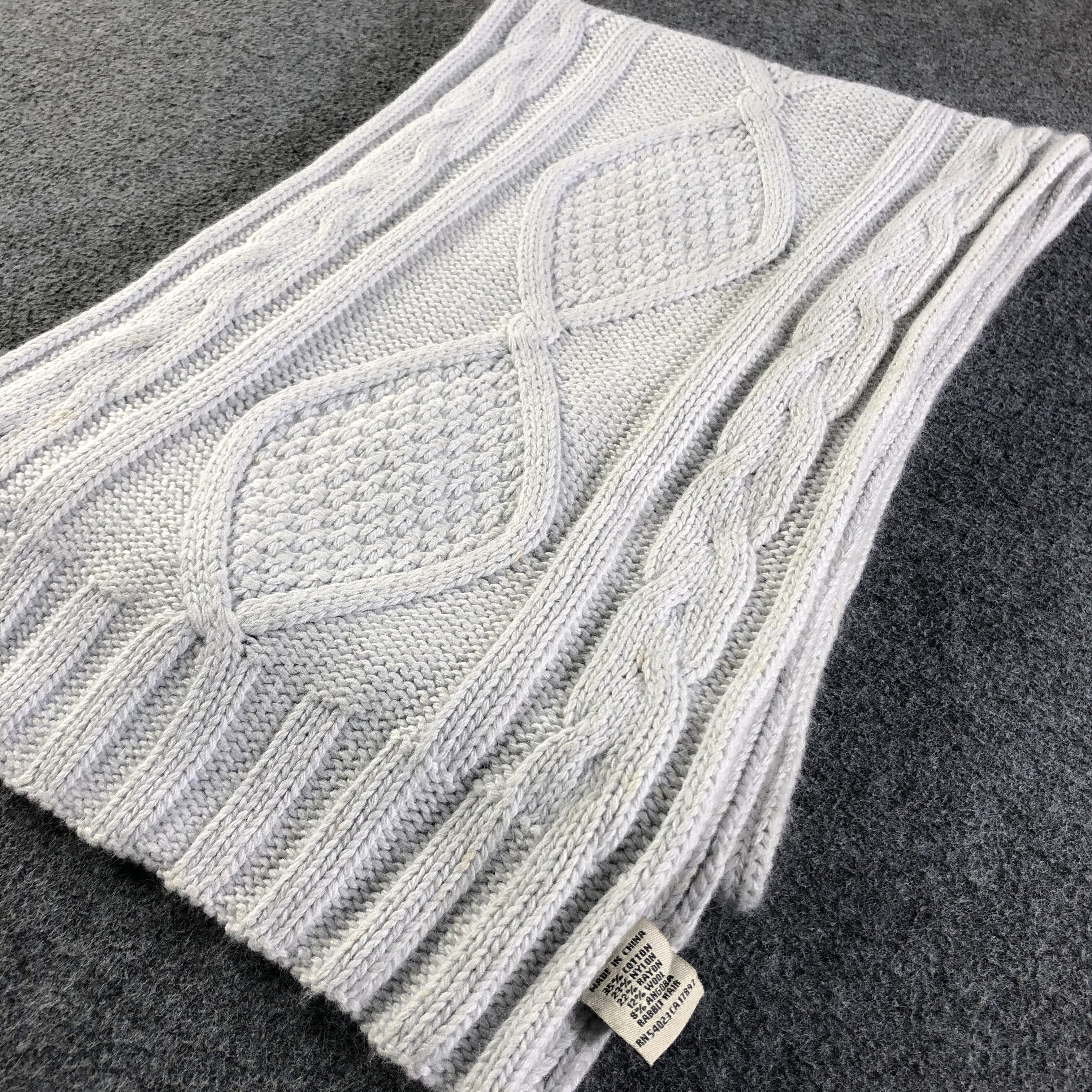 Banana Republic Banana Republic Scarf / Muffler / Neckwear P006 Size ONE SIZE - 3 Thumbnail