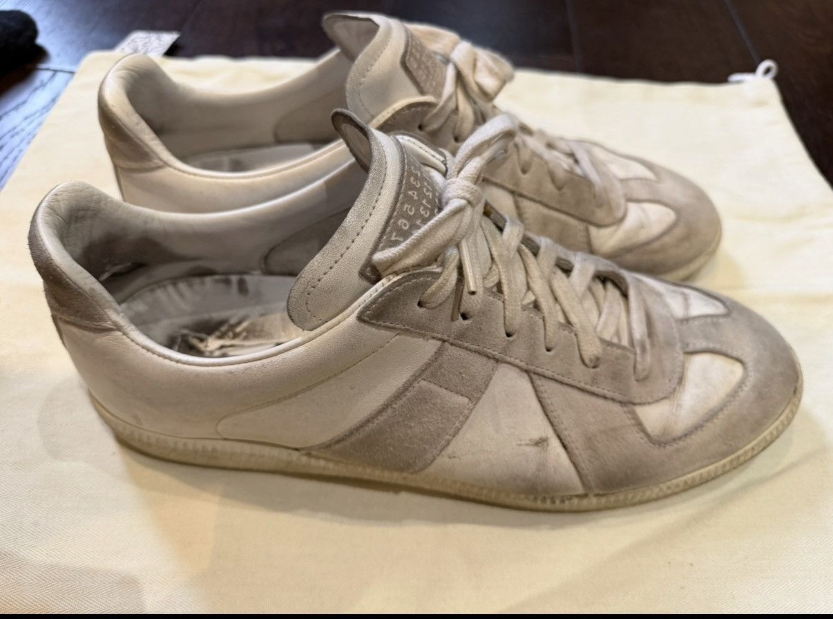 Maison Margiela Maison Margiela Replica GAT White Grey Suede Size US 11 / EU 44 - 6 Thumbnail