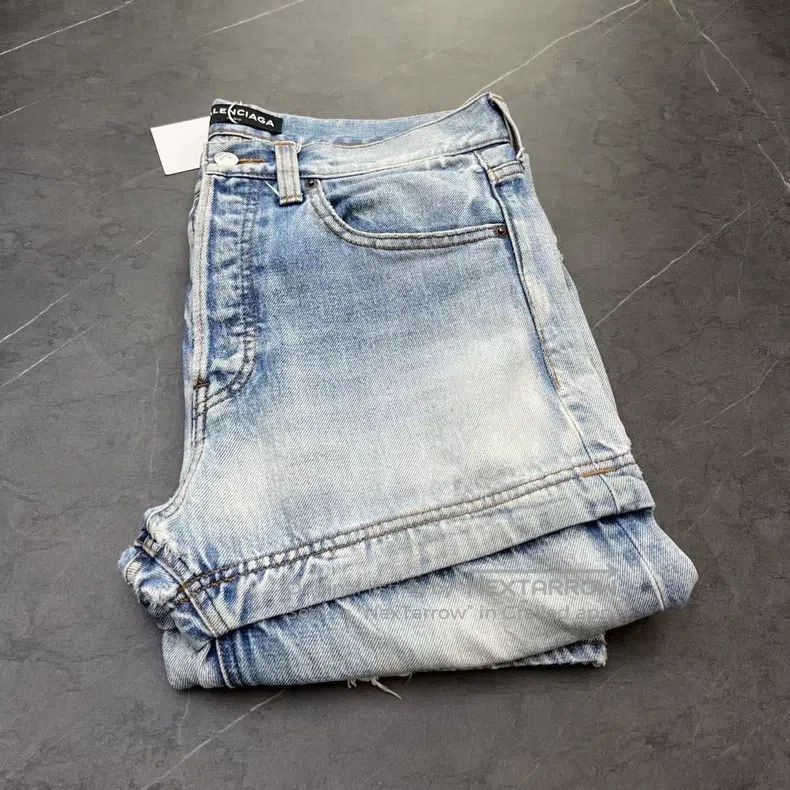 Balenciaga Balenciaga Three-Section Removable Denim Pants Size US 29 - 4 Thumbnail