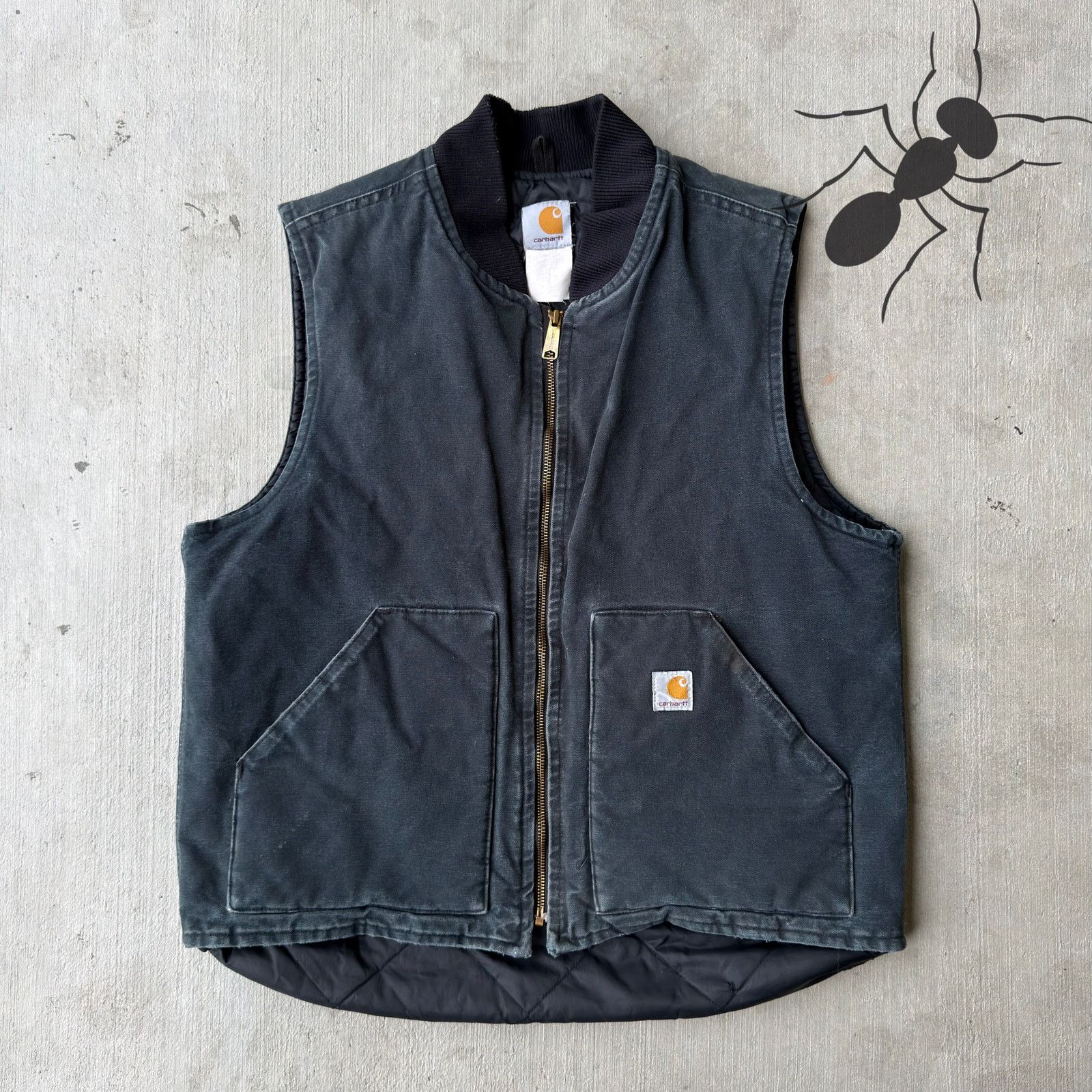 Carhartt × Vintage Carhartt faded black quilted work wear vest Size US M / EU 48-50 / 2 - 1 Thumbnail