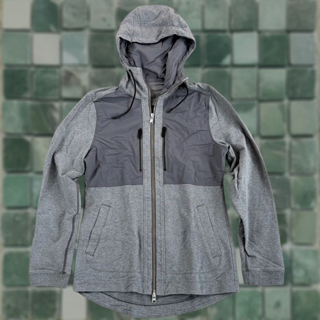 Lululemon Lululemon Hoodie Men Small Grey Athletic Running Gym Pockets Full Zip Size US S / EU 44-46 / 1 - 1 Thumbnail