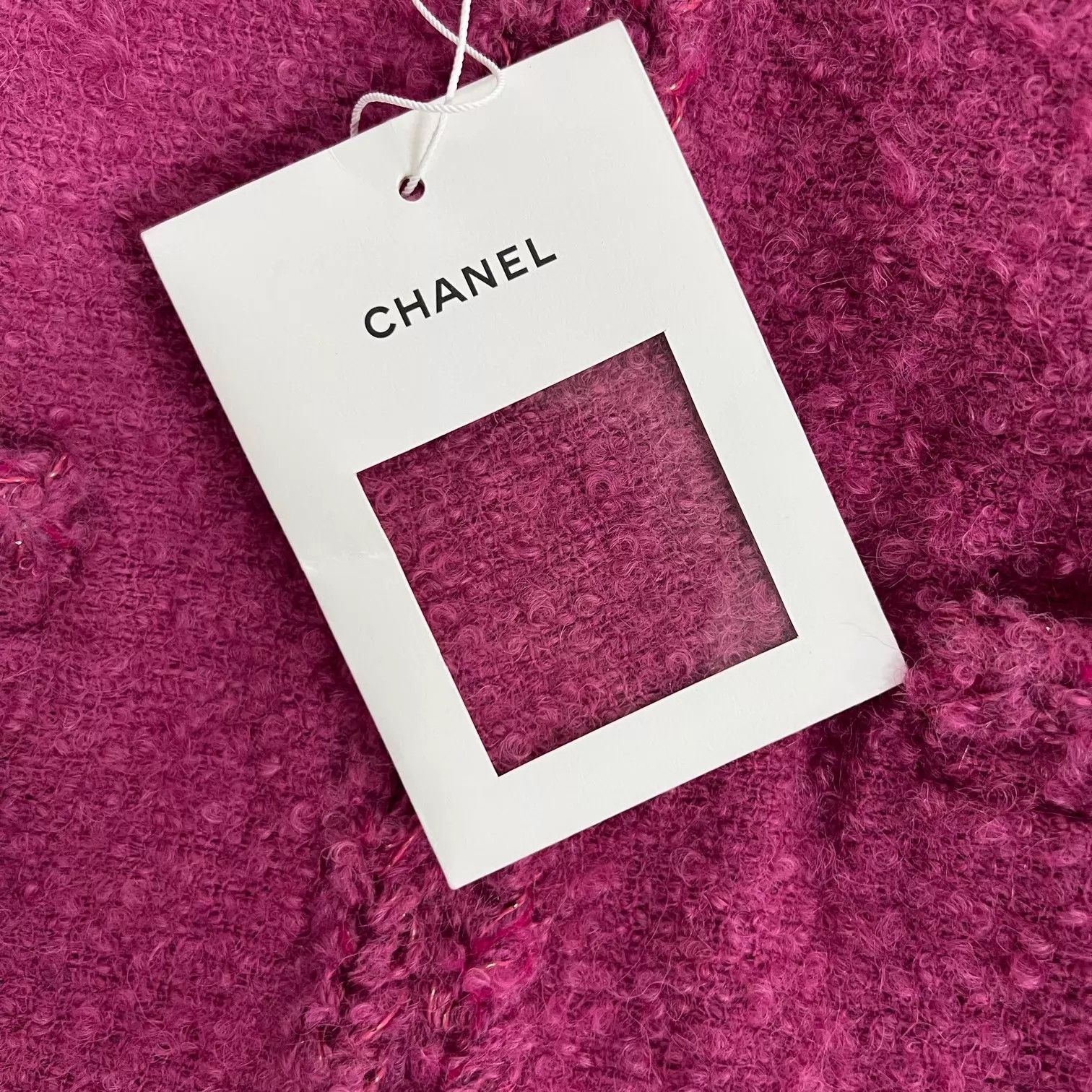 Chanel Chanel Rare Dragon Fruit Pink Tweed Long Coat 34 NWT Size XS / US 0-2 / IT 36-38 - 4 Thumbnail