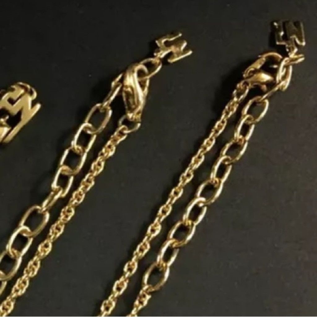 Nina Ricci Nina Ricci gold and crystal petite pendant necklace Size ONE SIZE - 5 Thumbnail