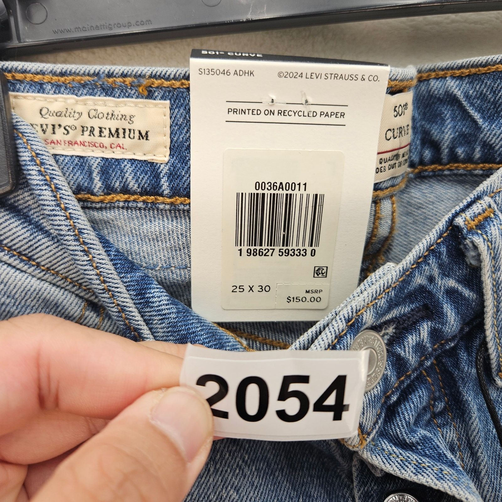Levi's LEVI'S 501 X BEYONCE CURVE JEANS 25X30 WESTERN CRYSTAL NWT Size 25" / US 0 / IT 36 - 6 Thumbnail