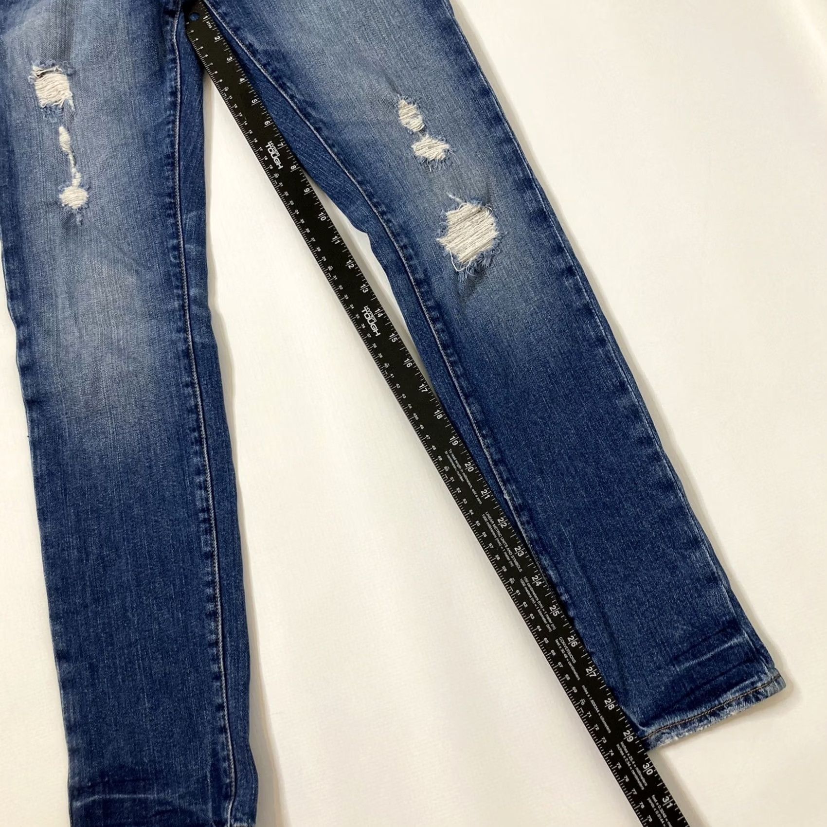 American Eagle Outfitters AEO American Eagle Slouchy Skinny Jeans 2 Blue Distressed Rip Stretch Denim Jeans Women XS- Regular Slim 30in Inseam Belt Loops Distressed Size 26" / US 2 / IT 38 - 8 Thumbnail