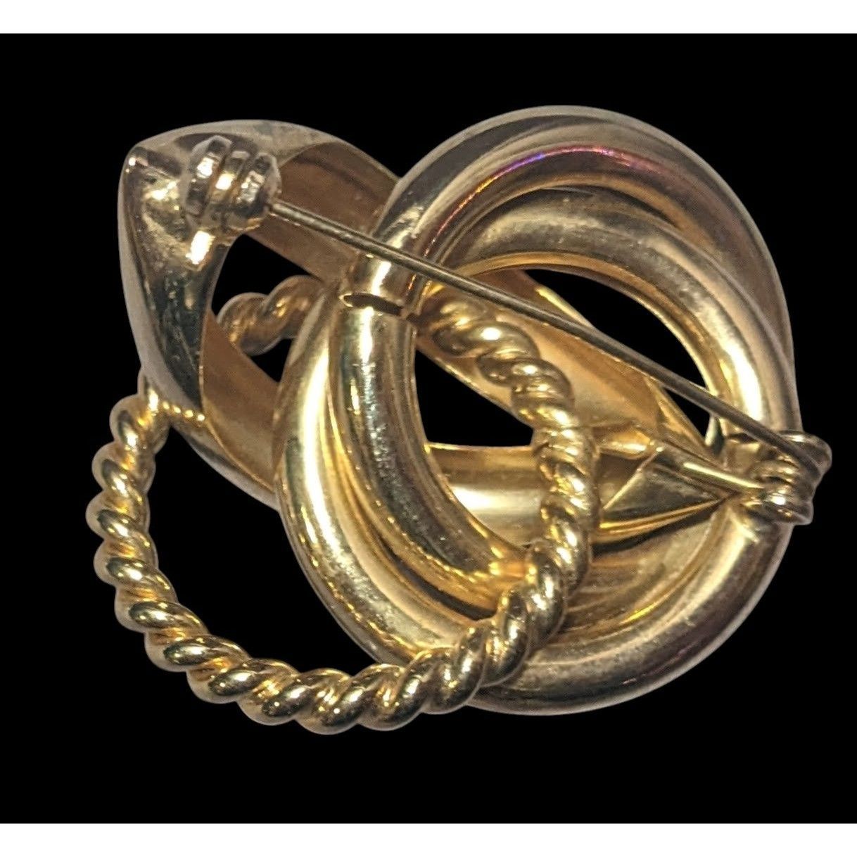 Other Vintage Abstract Gold Tone Metal Knot Brooch Size ONE SIZE - 2 Thumbnail