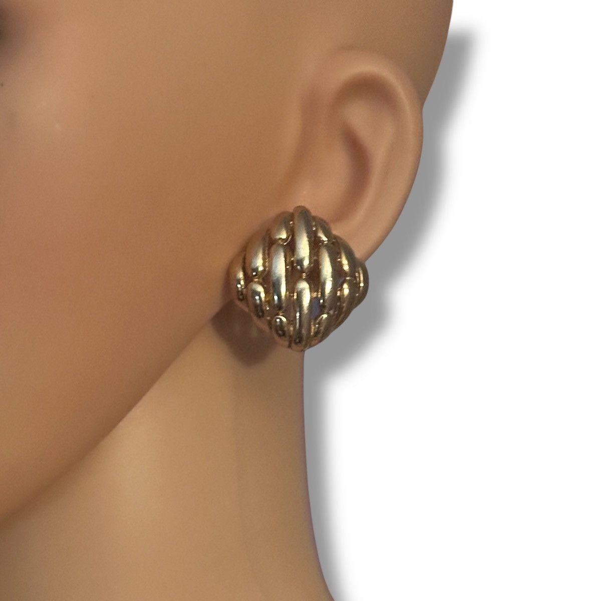 Anne Klein Anne Klein square gold tone basketweave post earrings Size ONE SIZE - 6 Thumbnail