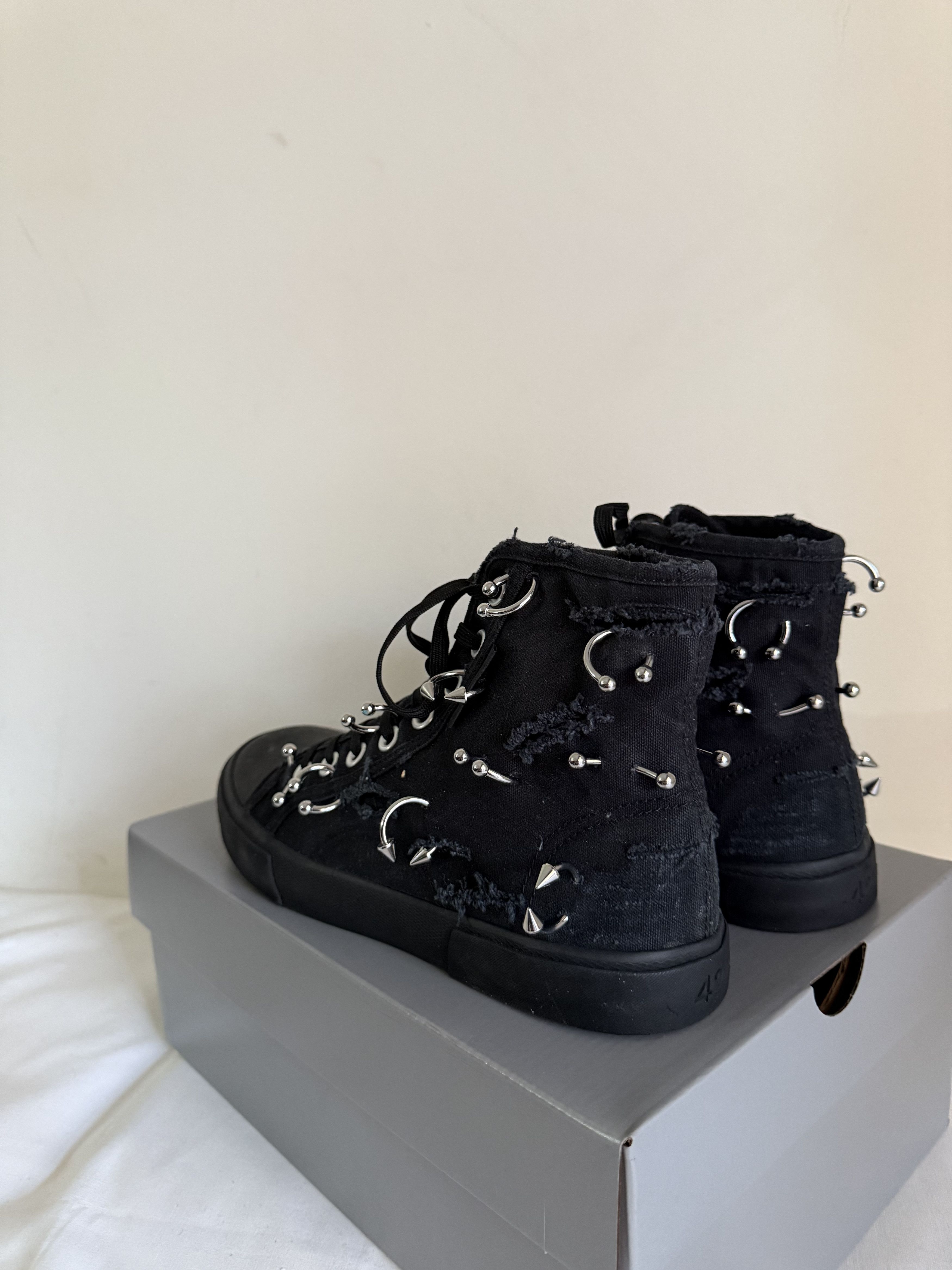 Balenciaga Balenciaga Piercing "Paris" High-Top Sneakers Size US 9 / EU 42 - 4 Thumbnail