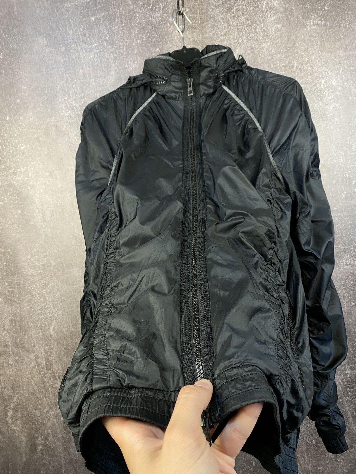 Adidas Adidas X Stella McCartney Windbreaker Zipper Jacket Size S / US 4 / IT 40 - 3 Thumbnail