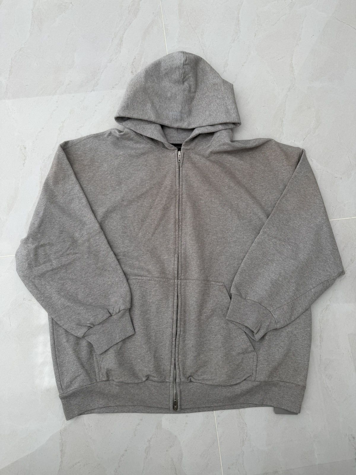 Balenciaga Balenciaga Mud Polo Zip Hoodie Grey Sz.XXL Size US XXL / EU 58 / 5 - 1 Thumbnail