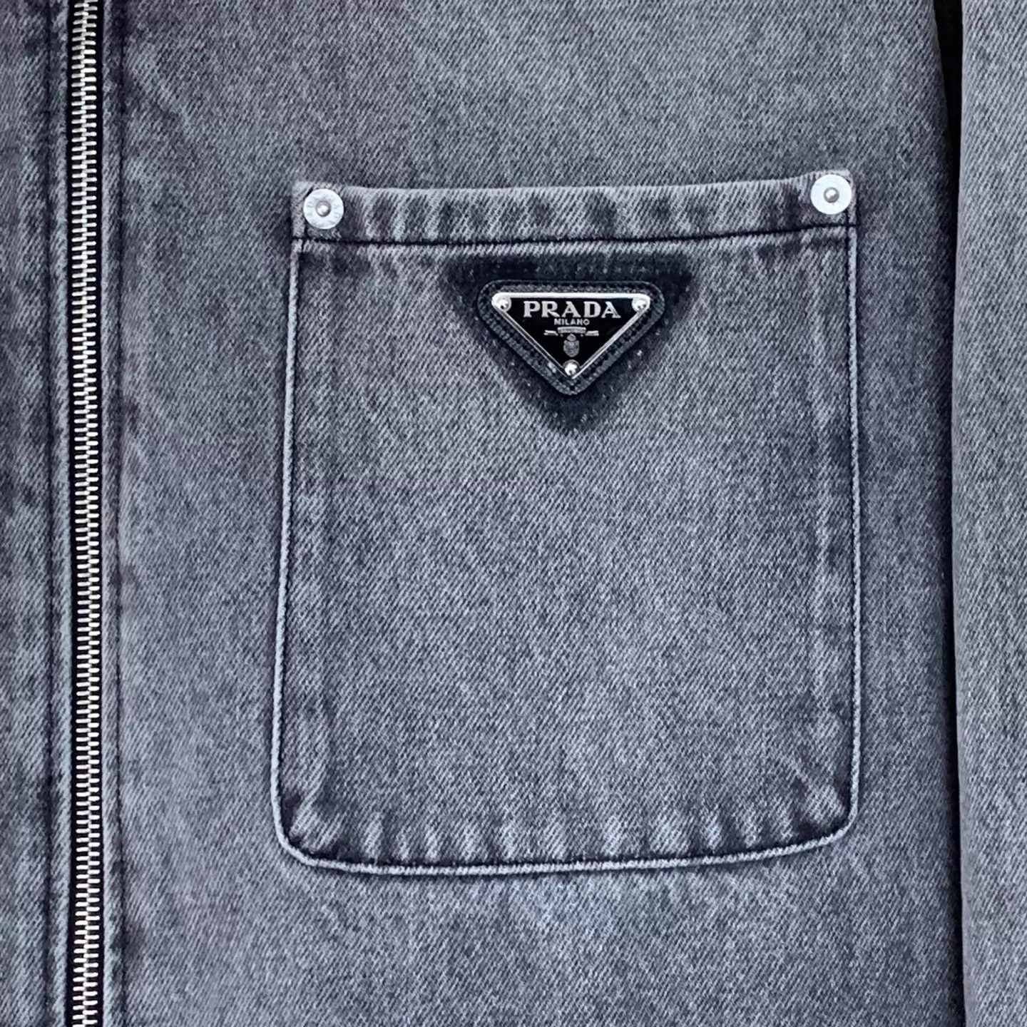 Prada Prada Niseko Exclusive New Washed Denim Jacket M Zipper Size M / US 6-8 / IT 42-44 - 5 Thumbnail