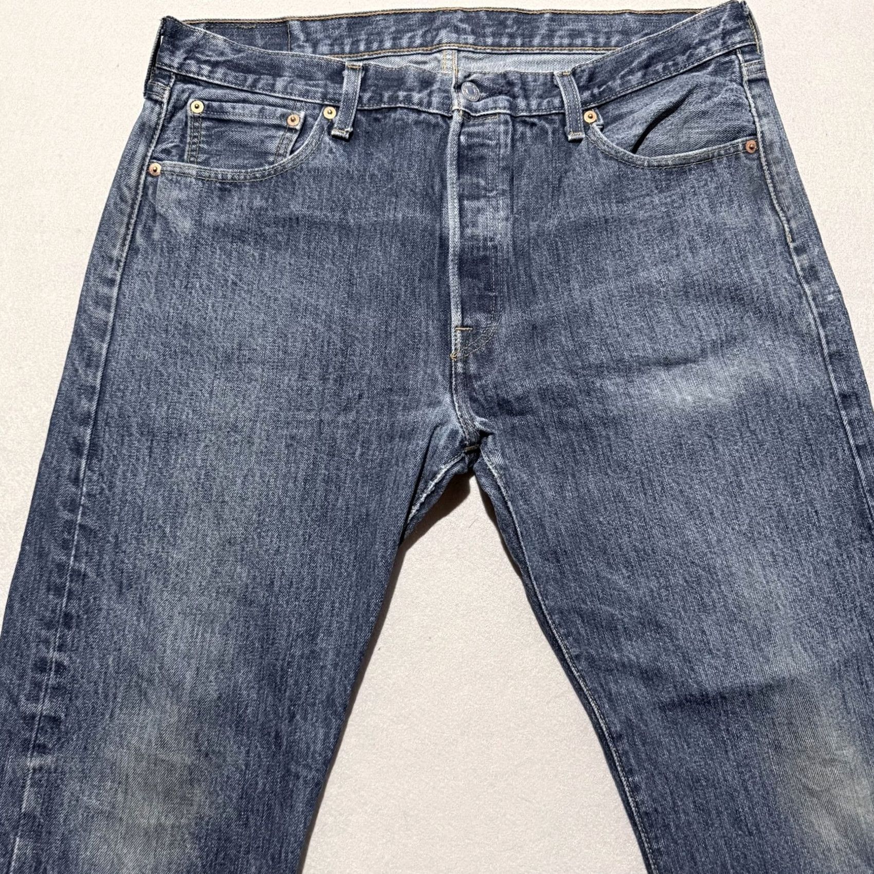 Levi's Levi's 501 Original Jeans Men Blue Denim Straight Fit 36X30 Distressed Y2K Jeans Size US 36 / EU 52 - 3 Thumbnail