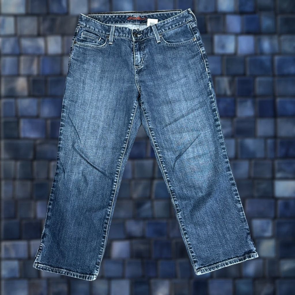 Eddie Bauer Eddie Bauer Jeans Womens 28 Crop Cotton Stretch Medium Wash Pockets Split Hem Jeans Cropped Waist 28 Blue 5-Pocket Design Mens Womens Girls Boys Size 28" / US 6 / IT 42 - 1 Thumbnail