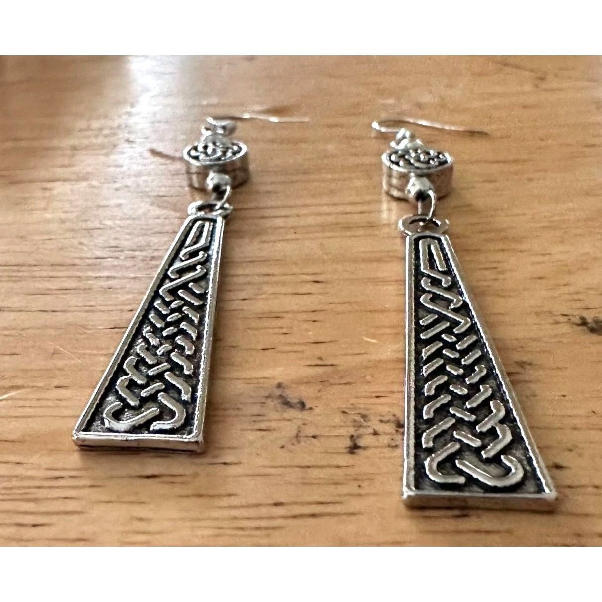 Handmade Celtic Knot Earrings Irish Jewelry St Patricks Day Parade Pa Size ONE SIZE - 8 Thumbnail