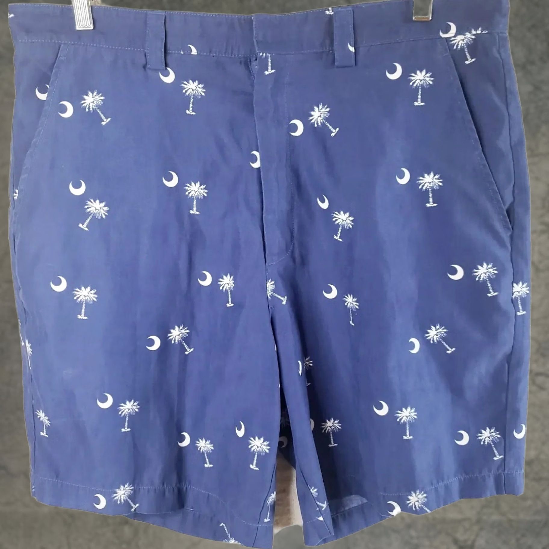 Vintage Bermuda Styles Men's Shorts 36x8 Blue Palmetto & Crescent Moon SC State Flag Flat Front Regular Inseam 8" Cotton Polyester Casual Size US 36 / EU 52 - 1 Thumbnail