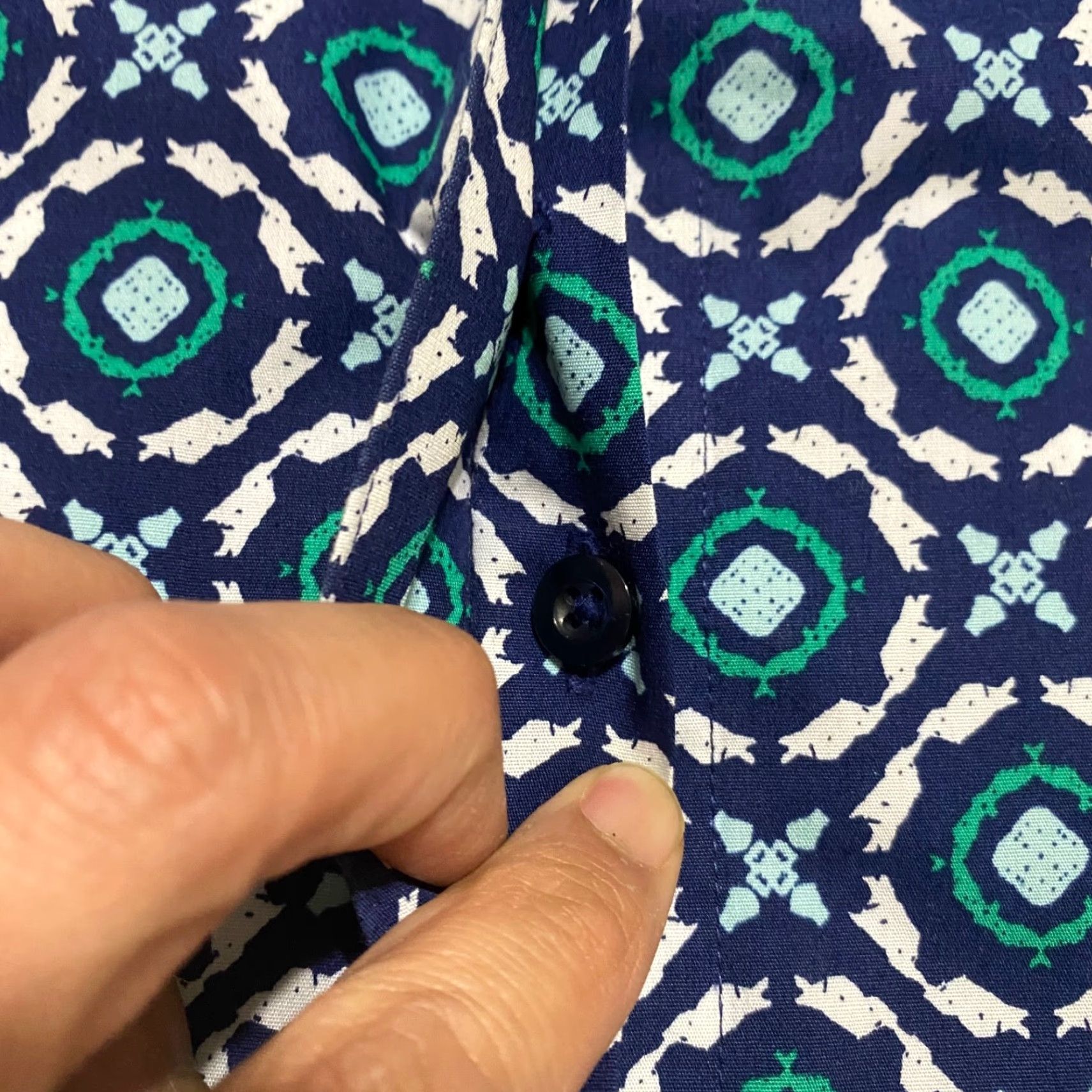 Vintage Chico's Womens Shirt Blue Geometric 3/4 Sleeve Button-Up Cotton Size M / US 6-8 / IT 42-44 - 7 Thumbnail