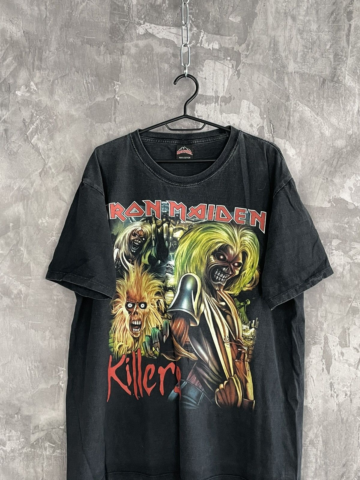 Vintage Iron Maiden Vintage Grunge Vibe Rock t-shirt Size US XL / EU 56 / 4 - 2 Thumbnail