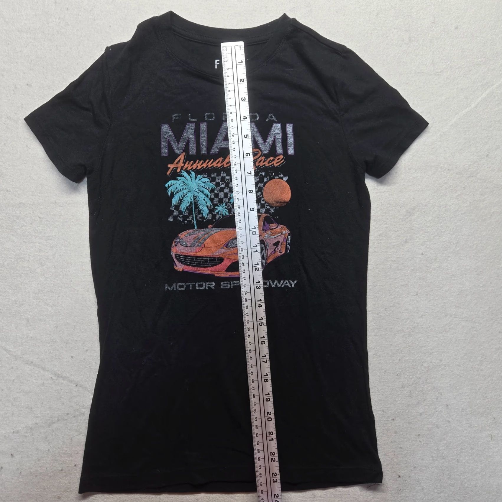 Vintage VINTAGE Free State Miami Motor Speedway Cars Graphic Print Short Sleeve T-Shirt Women XS Black Casual Summer Size XS / US 0-2 / IT 36-38 - 5 Thumbnail