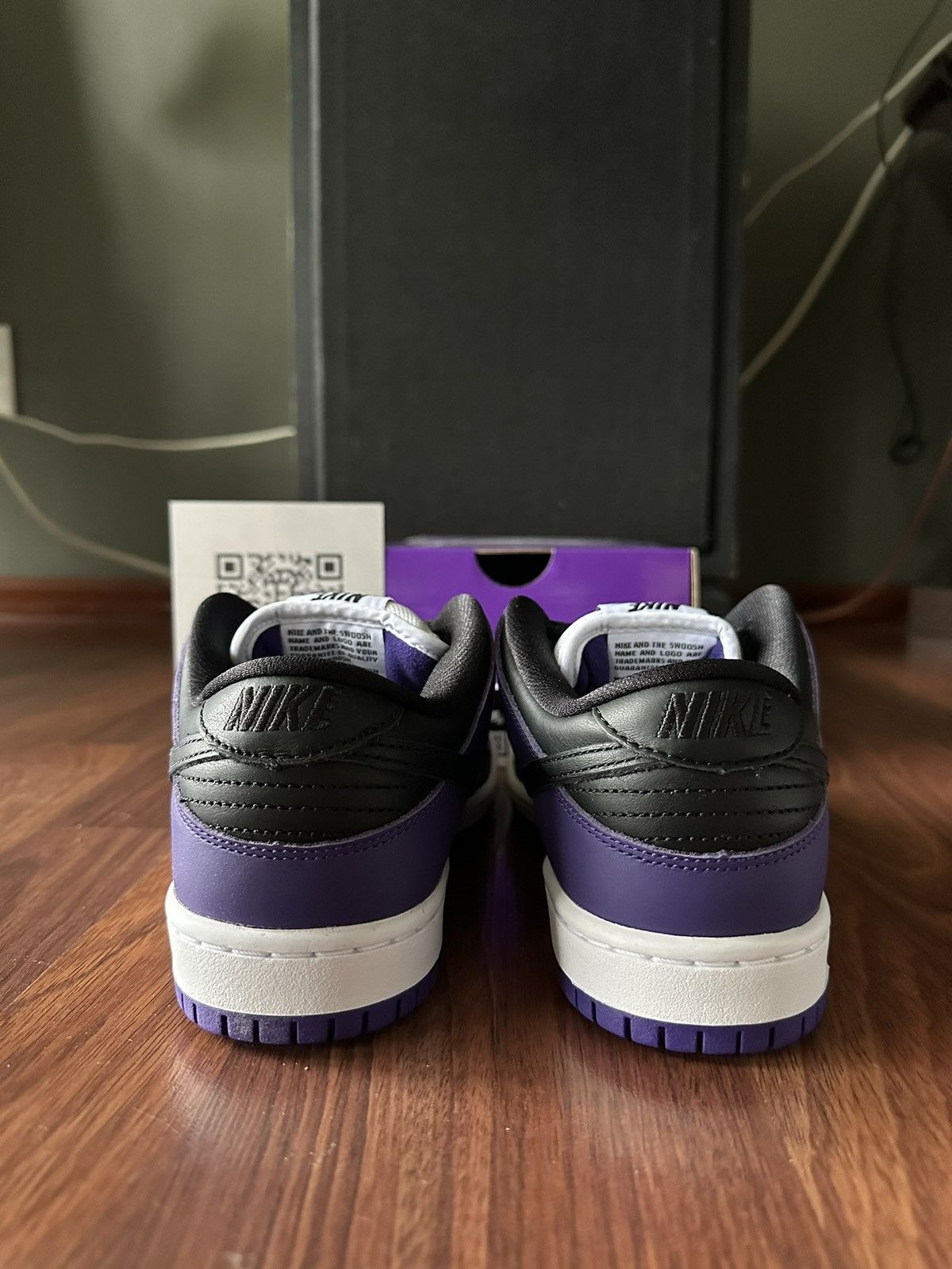 Nike Nike SB Dunk Low Court Purple Size 6.5M/8W BQ6817-500 Size US 6.5 / EU 39-40 - 4 Thumbnail