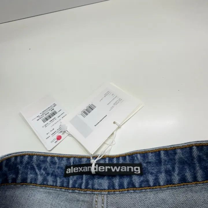 Alexander Wang Alexander Wang Vintage High-Waisted Denim Shorts - Size 24" / US 00 / IT 34 - 4 Thumbnail