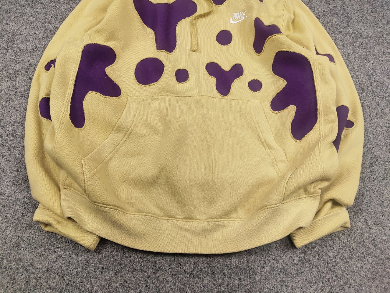 Nike Rare Nike skeleton Logo vintage reworked Hoodie Y2K Style Size US S / EU 44-46 / 1 - 6 Thumbnail