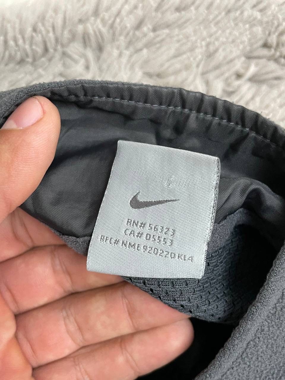Nike × Vintage Nike Vintage 00’s Fleece Hooded CENTER Swoosh Oversized Size US L / EU 52-54 / 3 - 11 Thumbnail