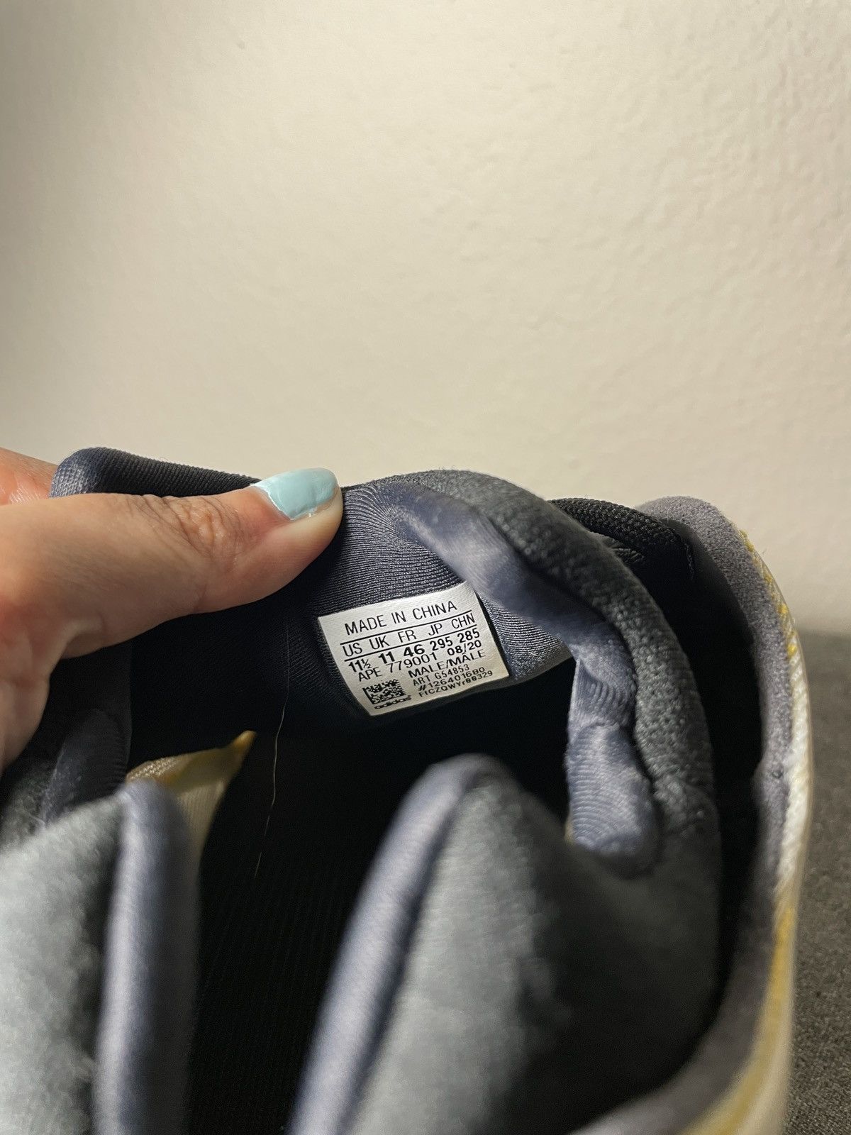 Adidas × Yeezy YEEZY 700 V3 ‘SANFFLOWER’ Size US 11.5 / EU 44-45 - 7 Thumbnail