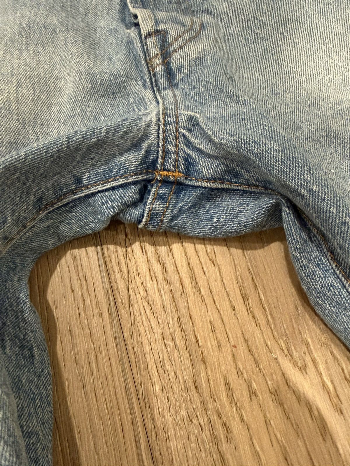 Levi's Levi’s 501 Original Jeans — Light Wash — 38x30 — Gently Used Size US 38 / EU 54 - 3 Thumbnail