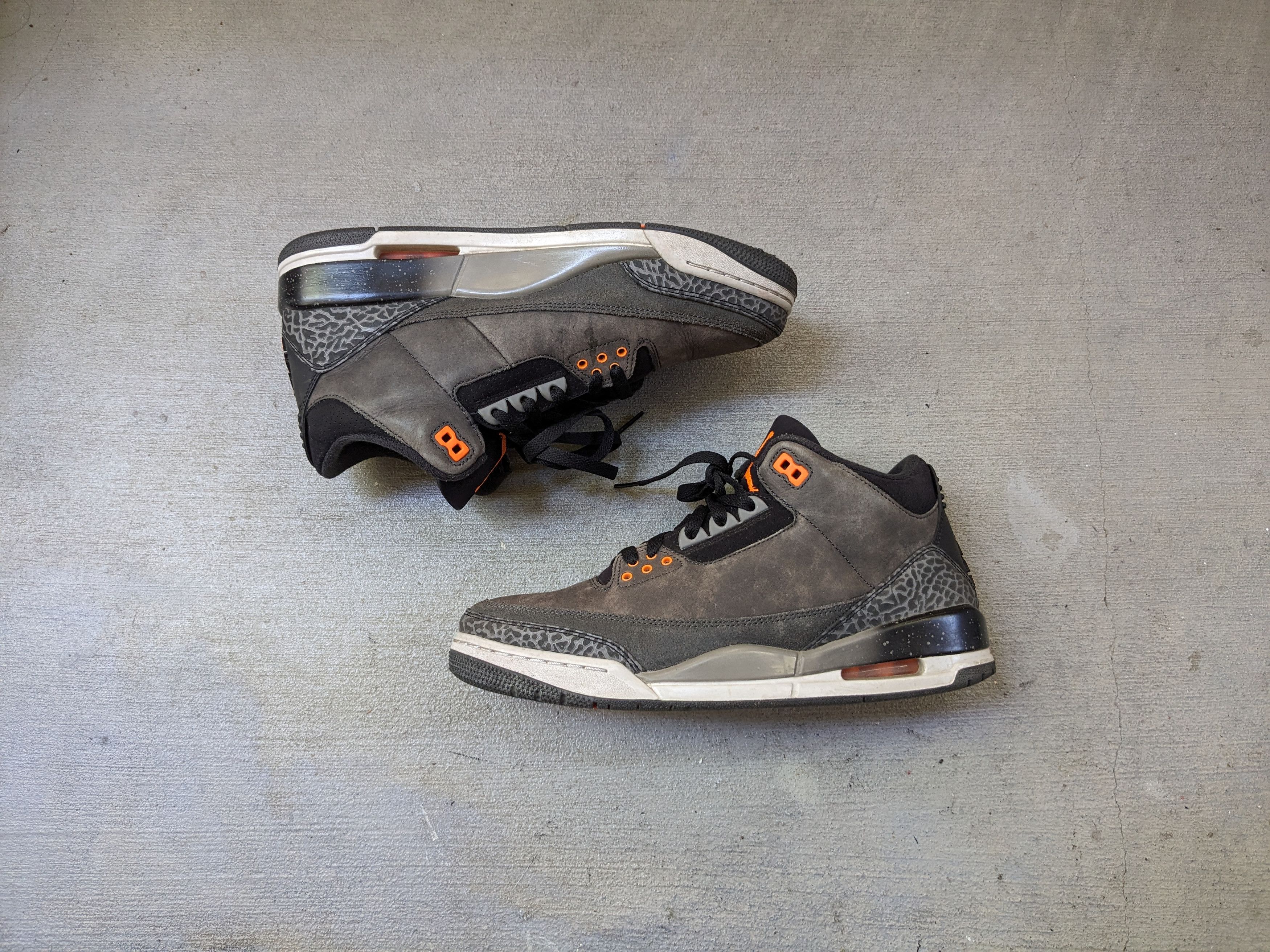 Jordan Brand Nike Air Jordan 3 Retro 2023 Mid Fear Pack 10 CT8532-080 Size US 10 / EU 43 - 1 Thumbnail