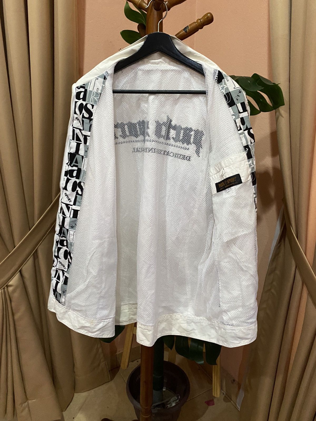 Vintage VINTAGE PARTO SPORT WINDBREAKER Size US L / EU 52-54 / 3 - 7 Thumbnail