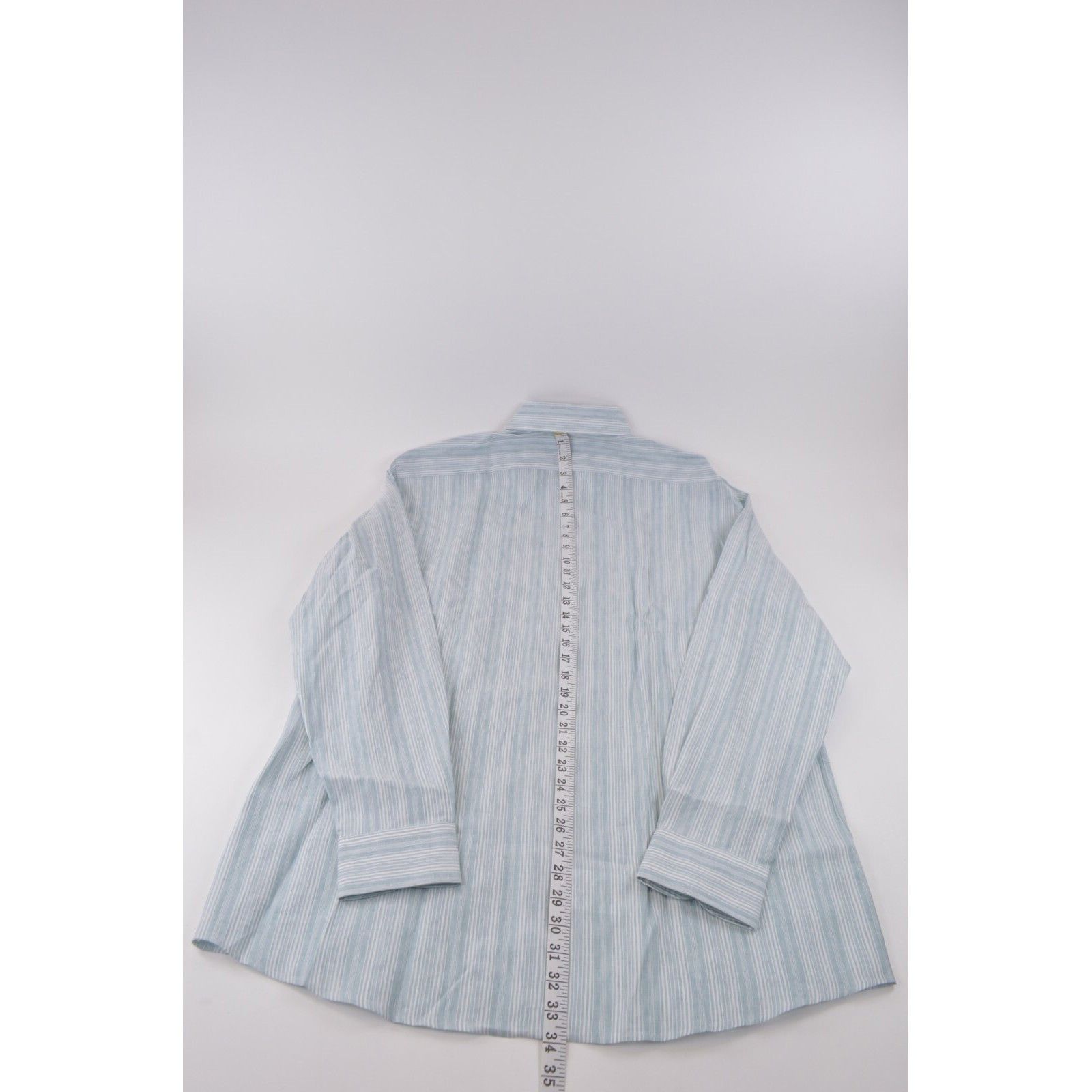Luciano Barbera Luciano Barbera New with tags Shirt Size XL US In Green Size US XL / EU 56 / 4 - 8 Thumbnail