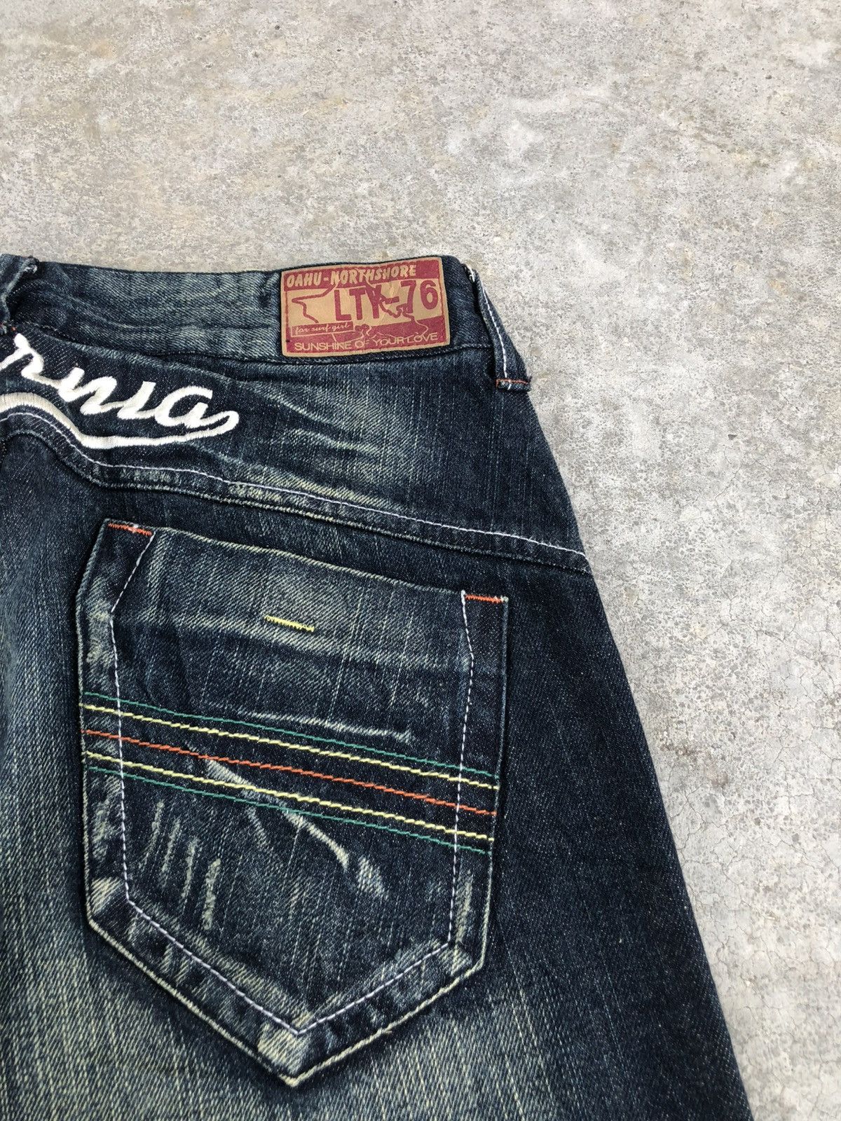 Japanese Oahu Flared Jeans Distressed Jeans