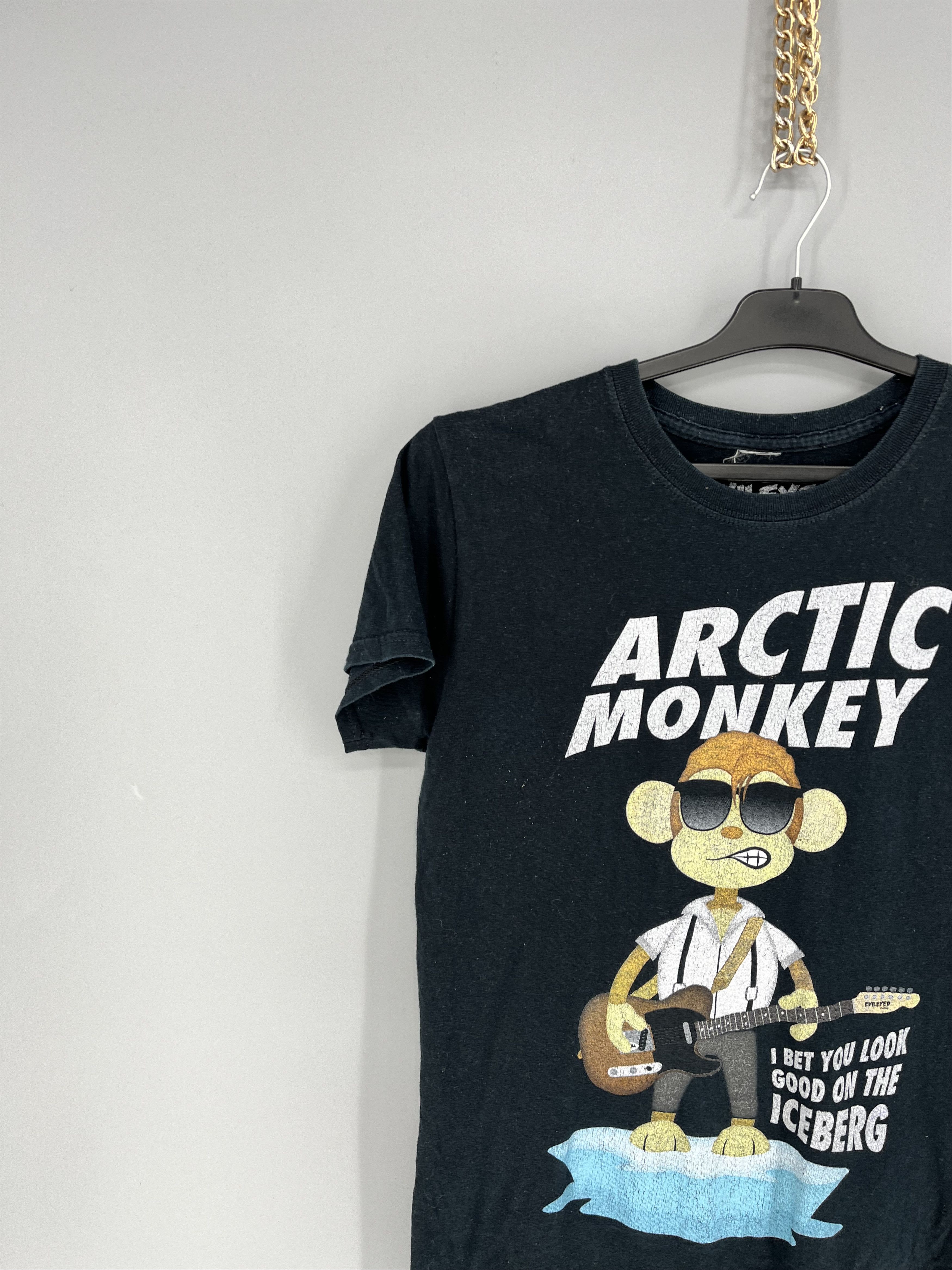 Band Tees Vintage Y2K Arctic Monkeys Retro Band Rock Tshirt Streetwear Size US S / EU 44-46 / 1 - 4 Thumbnail