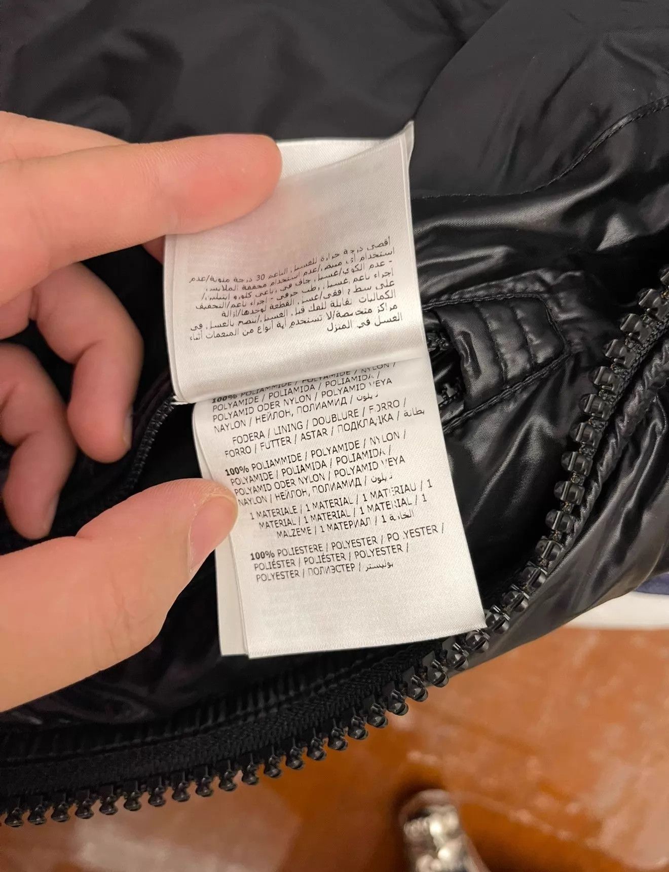 Moncler MONCLER Matte Black Puffer Size 3 New Maya Many Logos Size L / US 10 / IT 46 - 4 Thumbnail