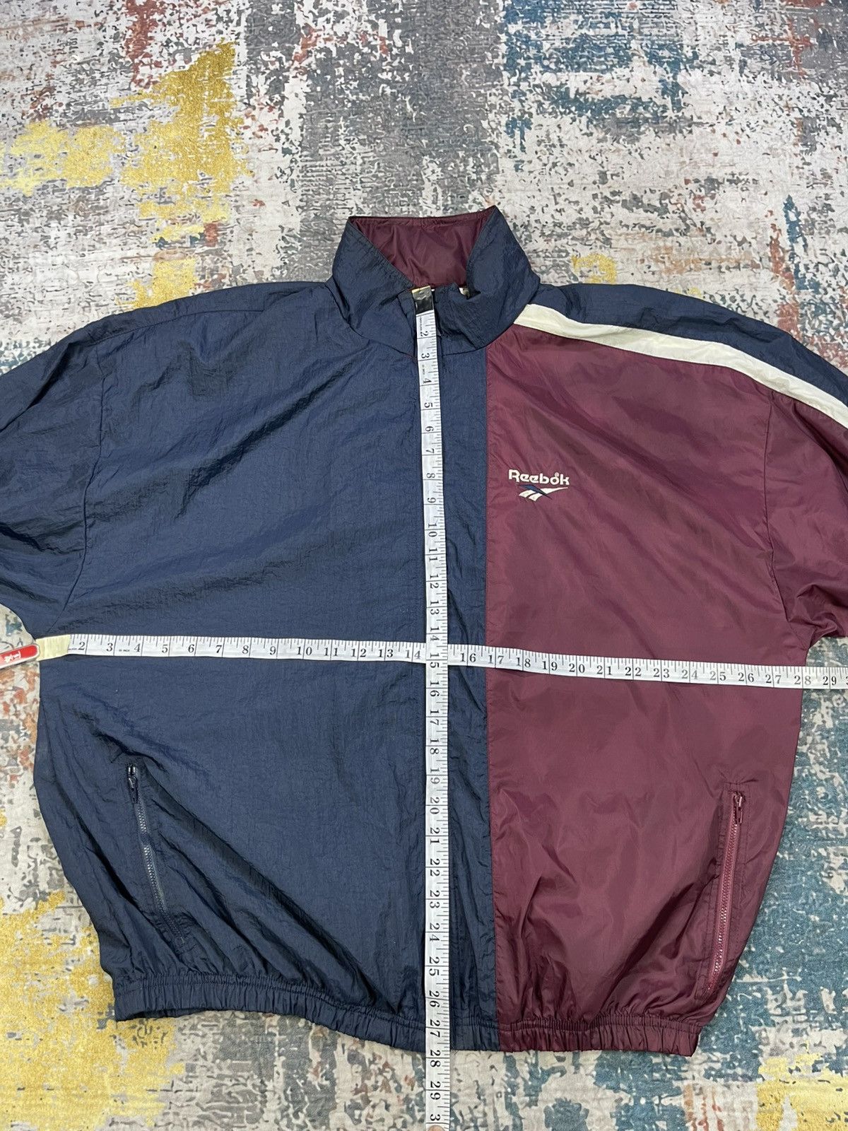 Reebok Vtg 90s Reebok Big Logo 1/2 Divided Nylon Jacket Size US L / EU 52-54 / 3 - 9 Thumbnail