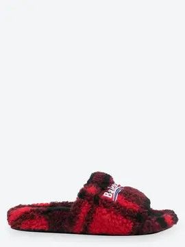 Balenciaga o1in1g1025 Furry Slipper Fake Fur in Red/Black Size US 10 / EU 43 - 1 Thumbnail