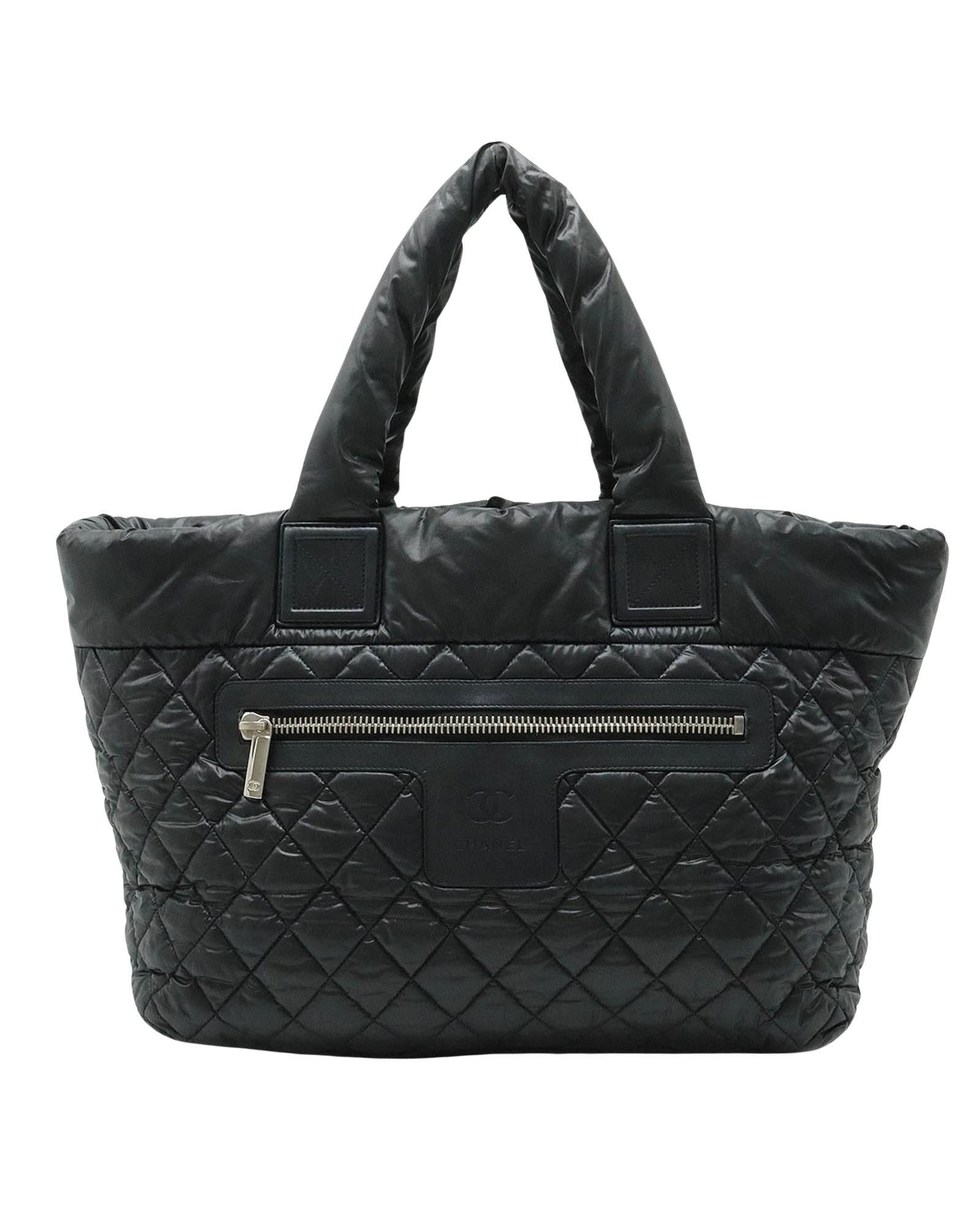 image of Chanel Versatile Black Nylon Shoulder Bag With Shoulder Strap, Women's
