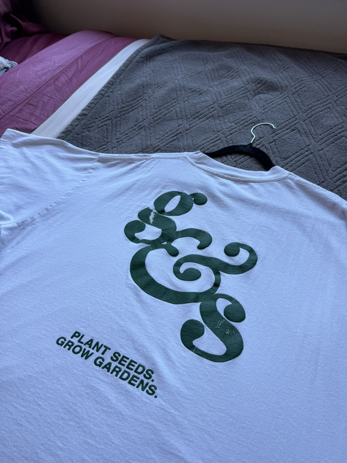 Other Gardens & Seeds White Tee Size US XL / EU 56 / 4 - 4 Thumbnail