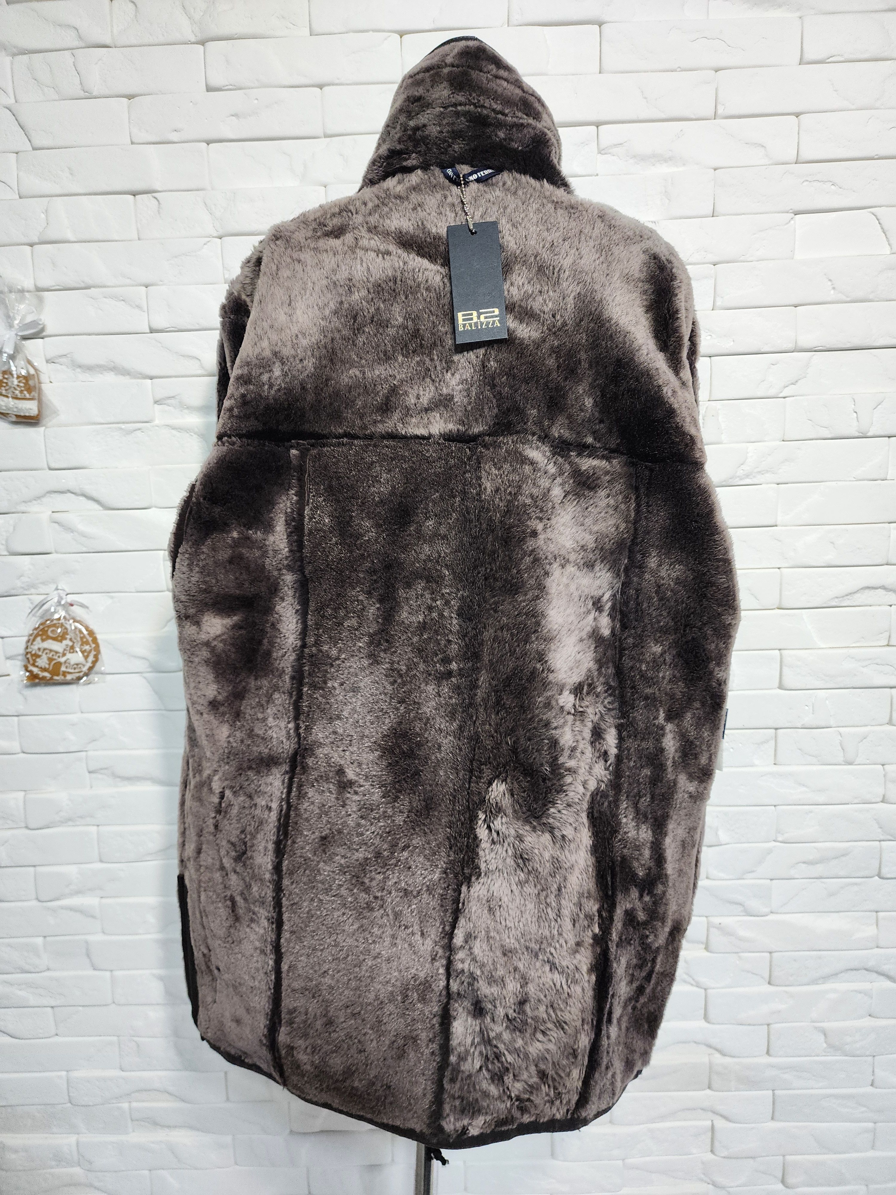 Furla Men's Brown Sheepskin Coat: White Fur, Metal Zipper Size US L / EU 52-54 / 3 - 7 Thumbnail