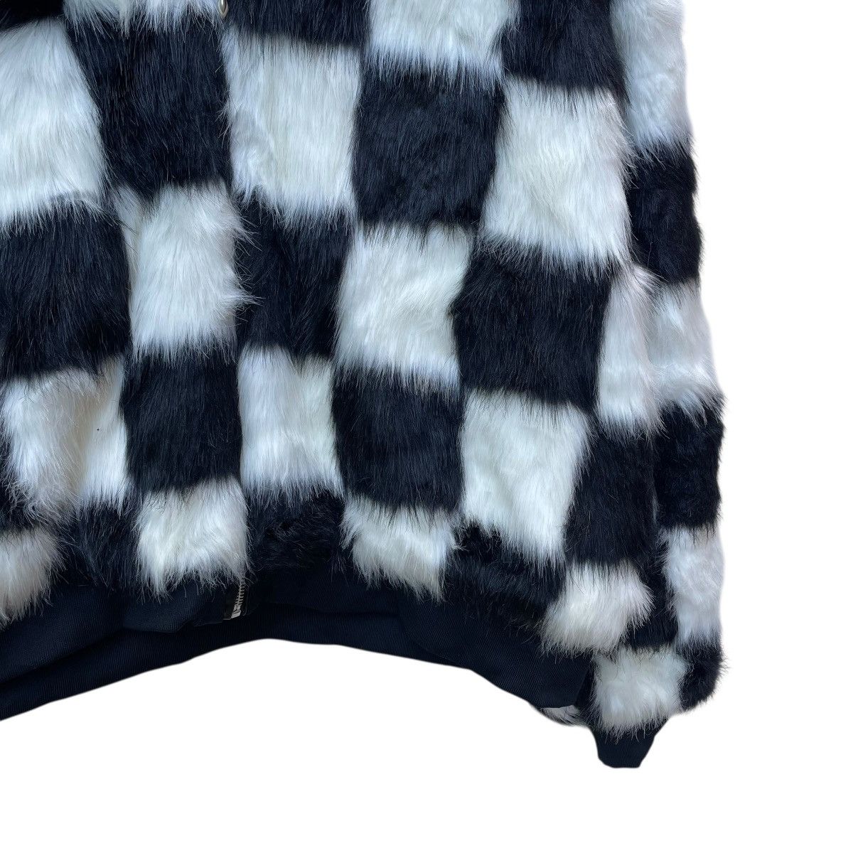 MR & MRS ITALY × Sagafurs × Vintage 💥Vintage CBVFM Faux Fur Black And White Checked Jacket Size M / US 6-8 / IT 42-44 - 7 Thumbnail