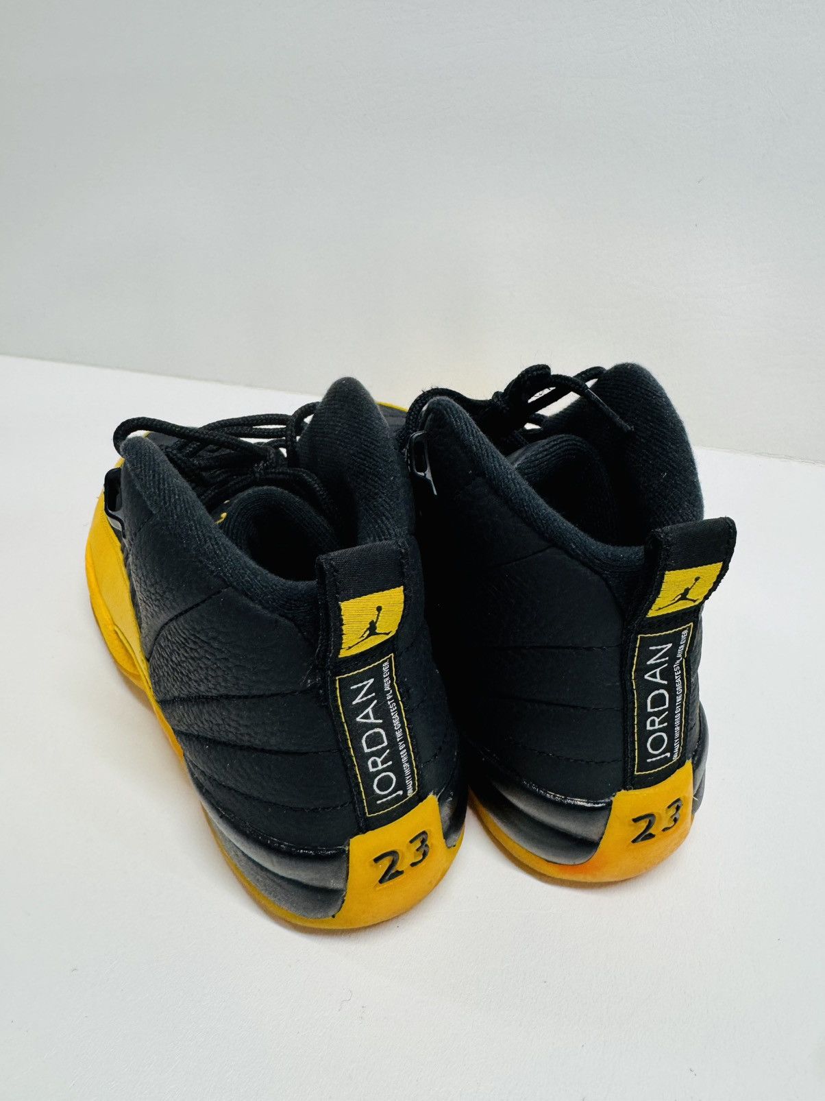 Jordan Brand Air Jordan 12 Retro Black University Gold Size US 5.5 / EU 38 - 5 Thumbnail
