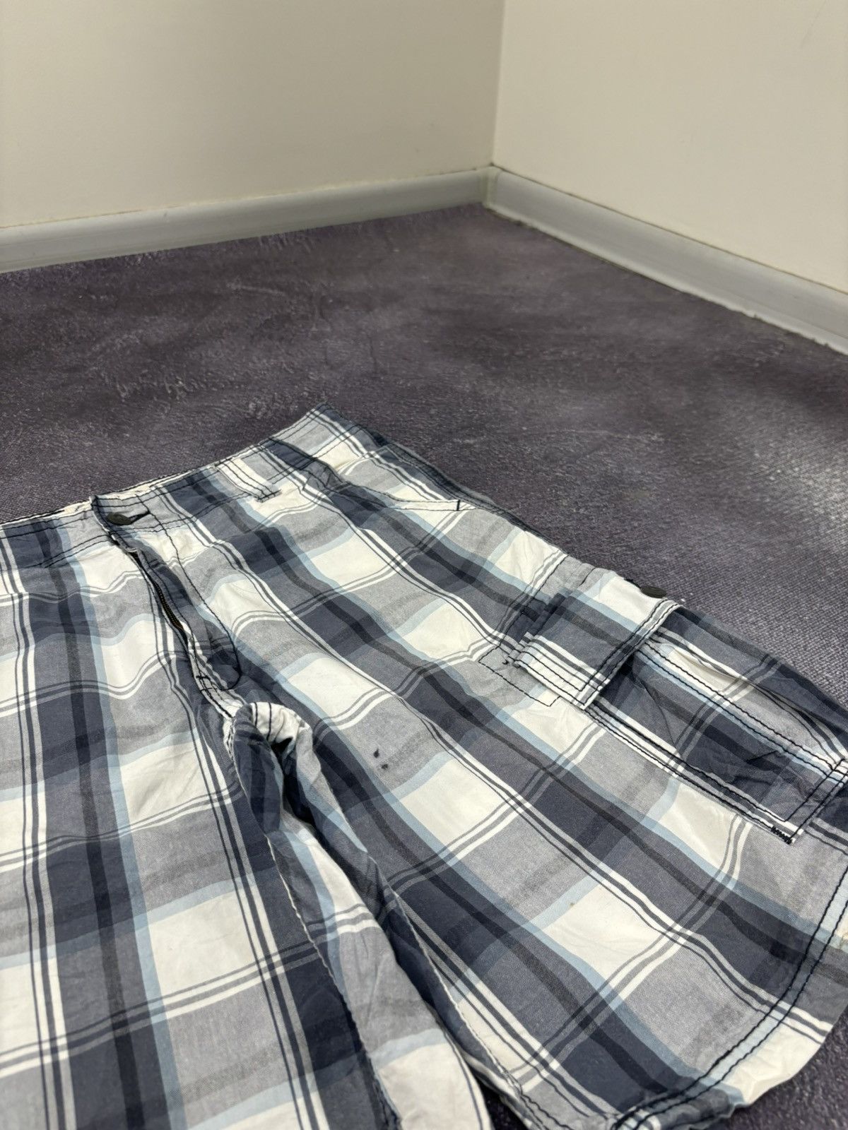 Levi's Vintage Levi’s Signature USA Check Dad Hype Cargo Shorts Size US 34 / EU 50 - 5 Thumbnail