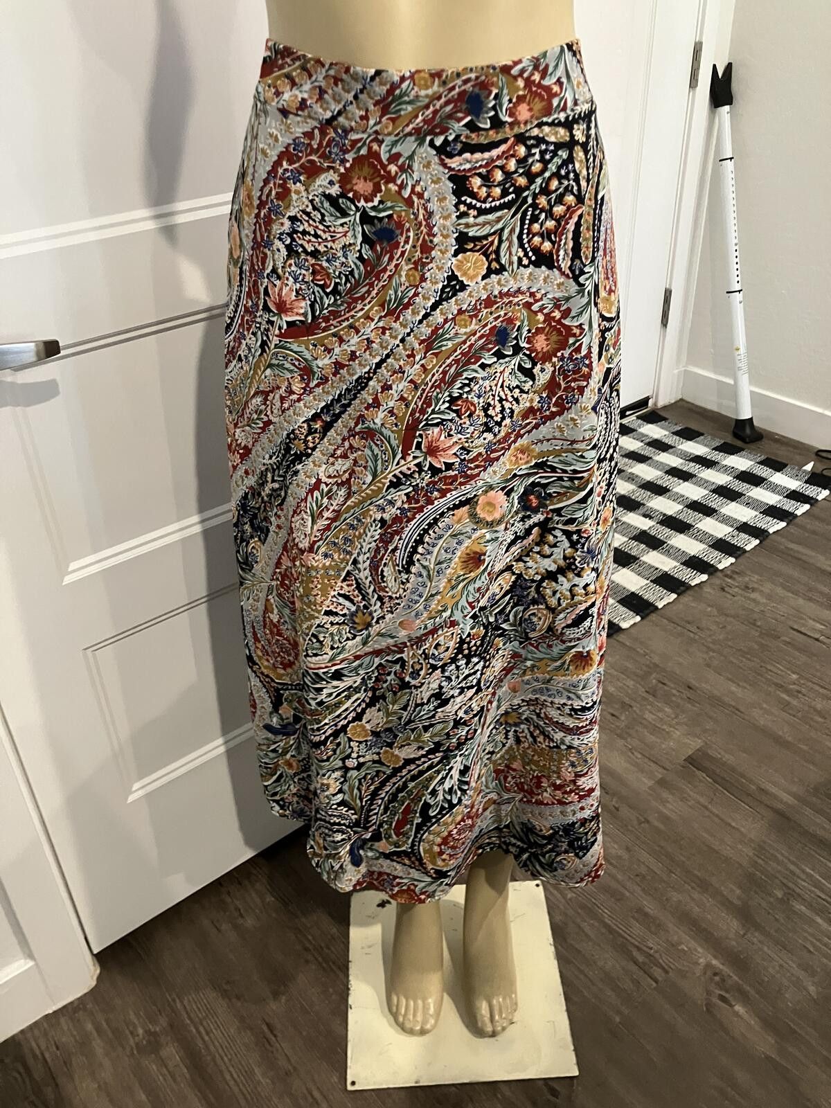 Unknown London NWT Large Black Multi Paisley Print Skirt Size 36" / US 14 / IT 50 - 3 Thumbnail